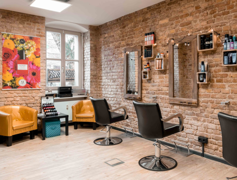 Instagram Feed von Lockenvilla Friseursalon Berlin